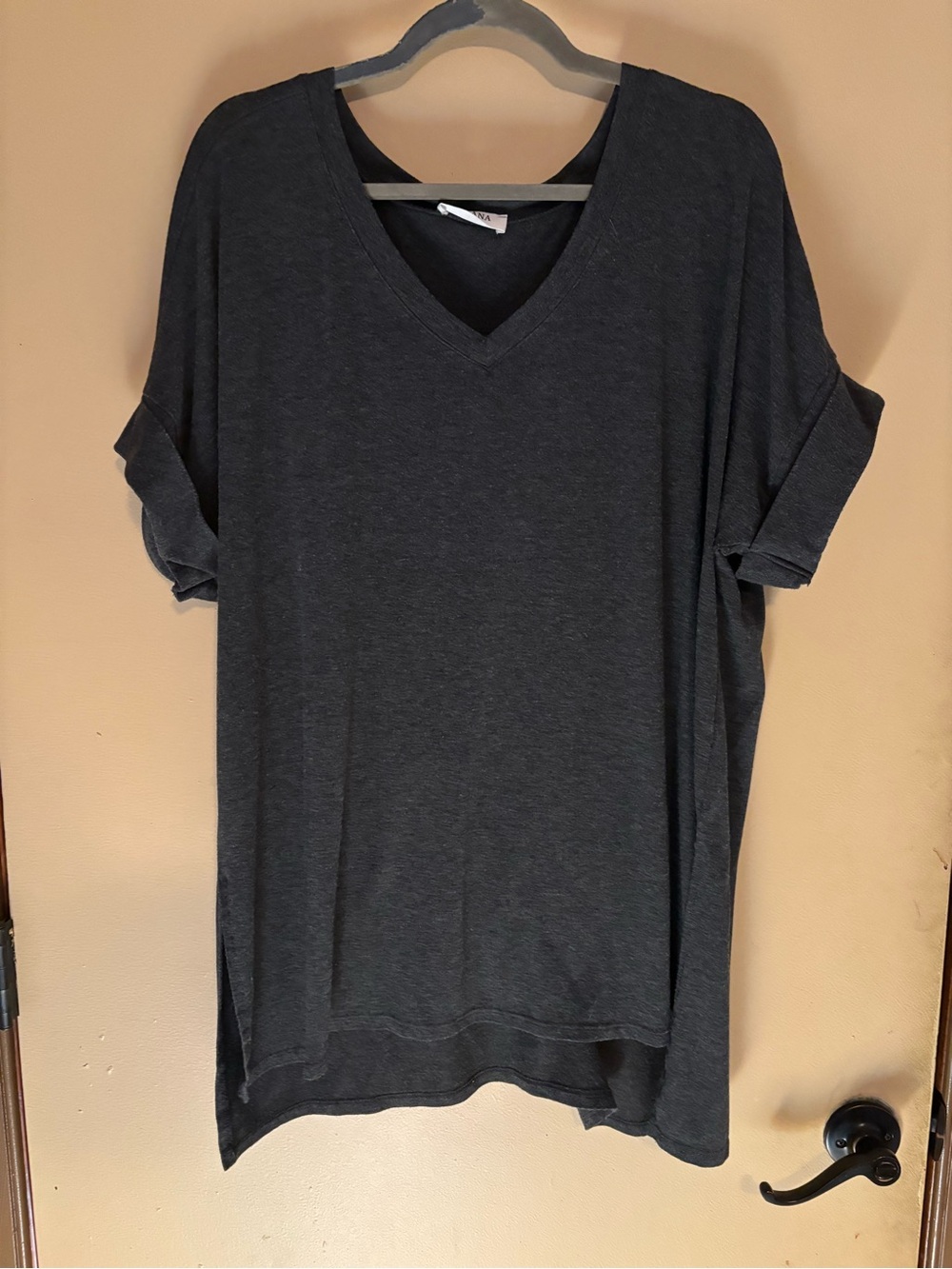 Zenana Outfitters Charcoal V-Neck Tunic Tee